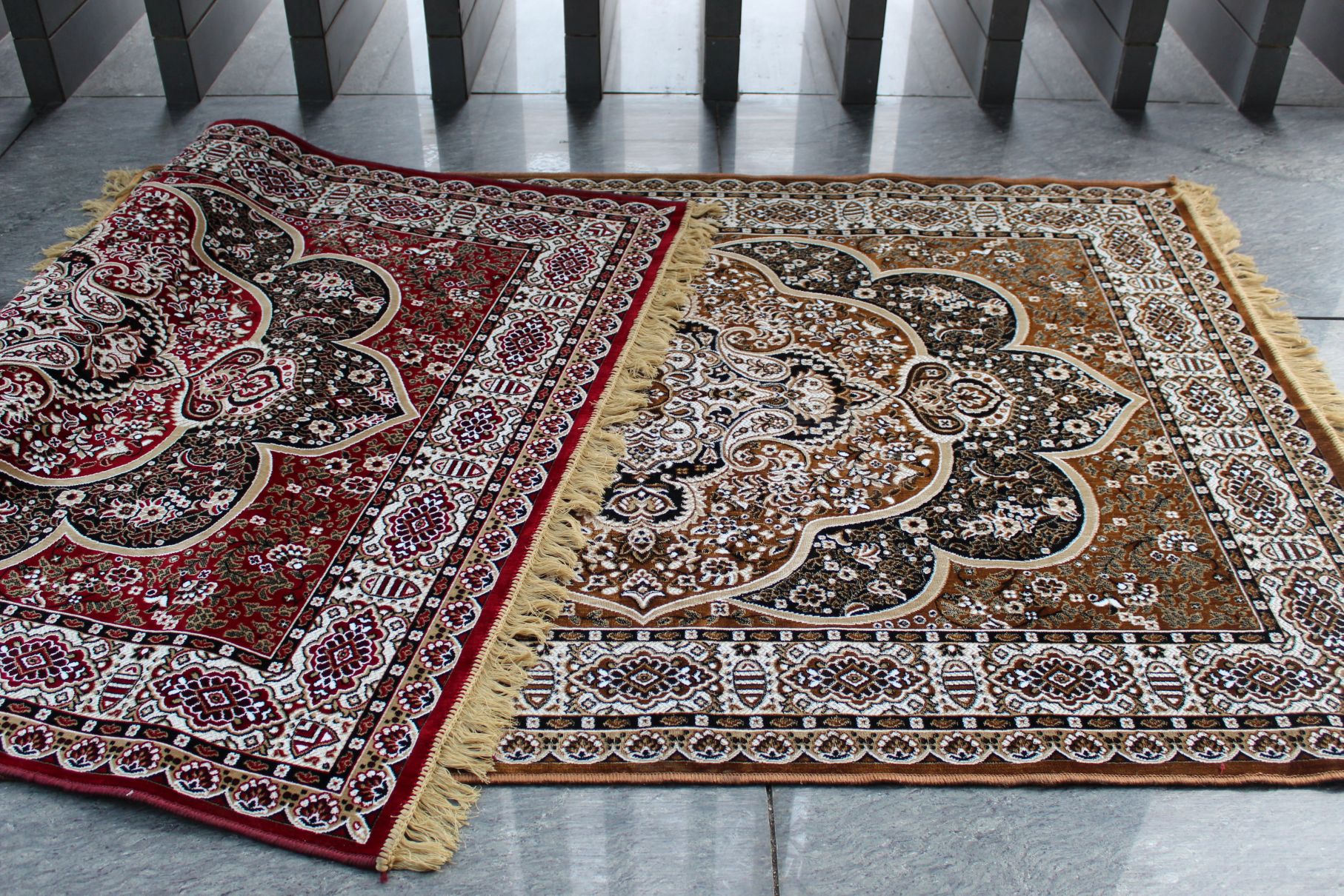 Polyester Traditional - Golden Floor Furnishing - 01 (1)