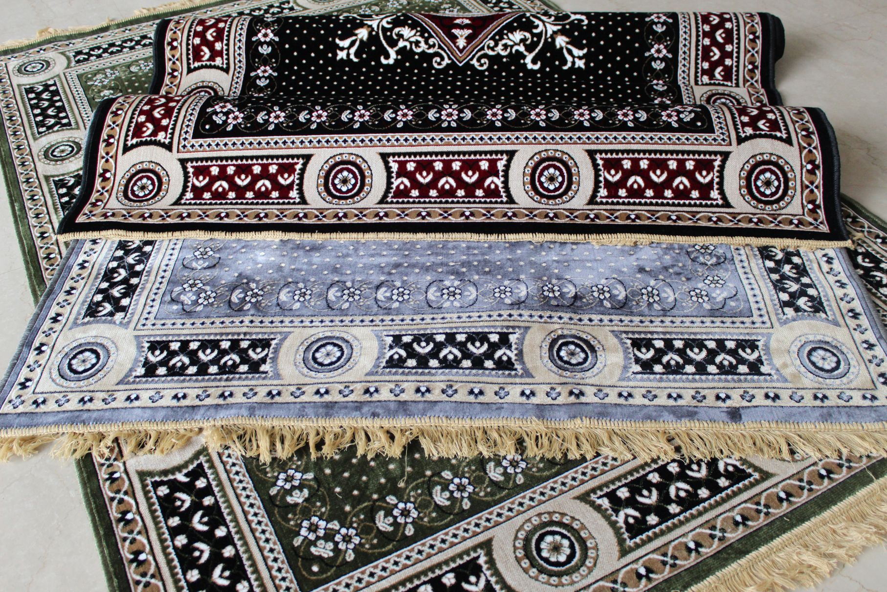 Polyester Traditional - Golden Floor Furnishing - 01 (3)