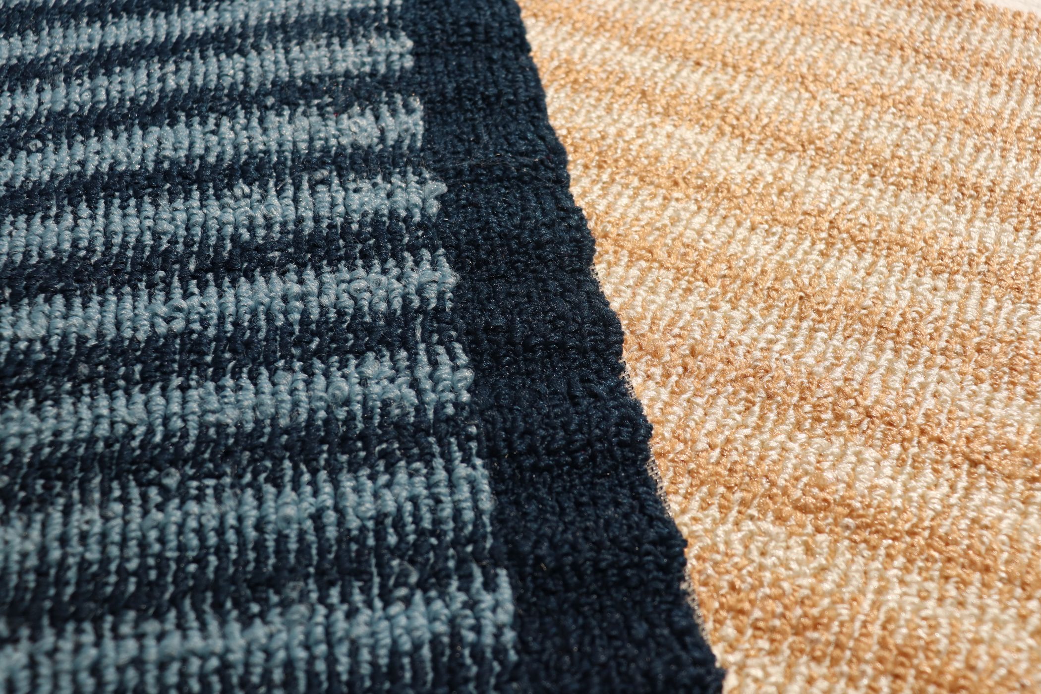 Tufting TEXTURE - Golden Floor Furnishing - 01 (5)