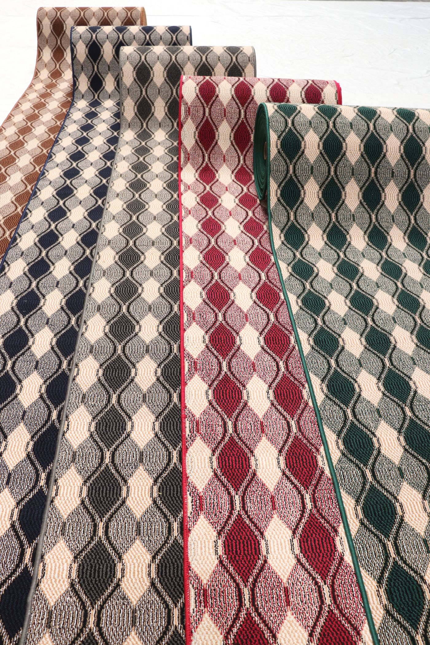 Tufting Traditional - Golden Floor Furnishing - 01 (5)