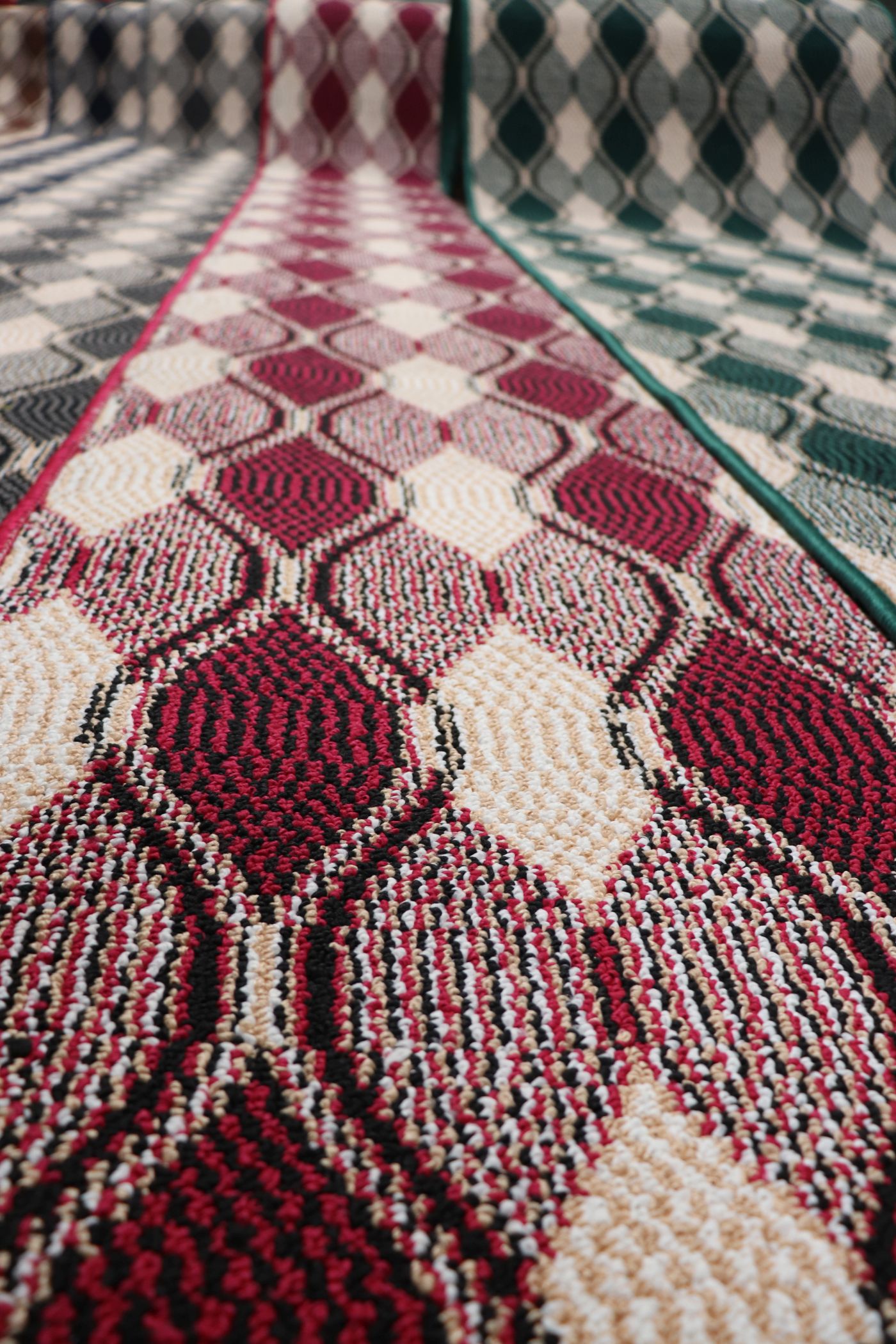 Tufting Traditional - Golden Floor Furnishing - 01 (8)