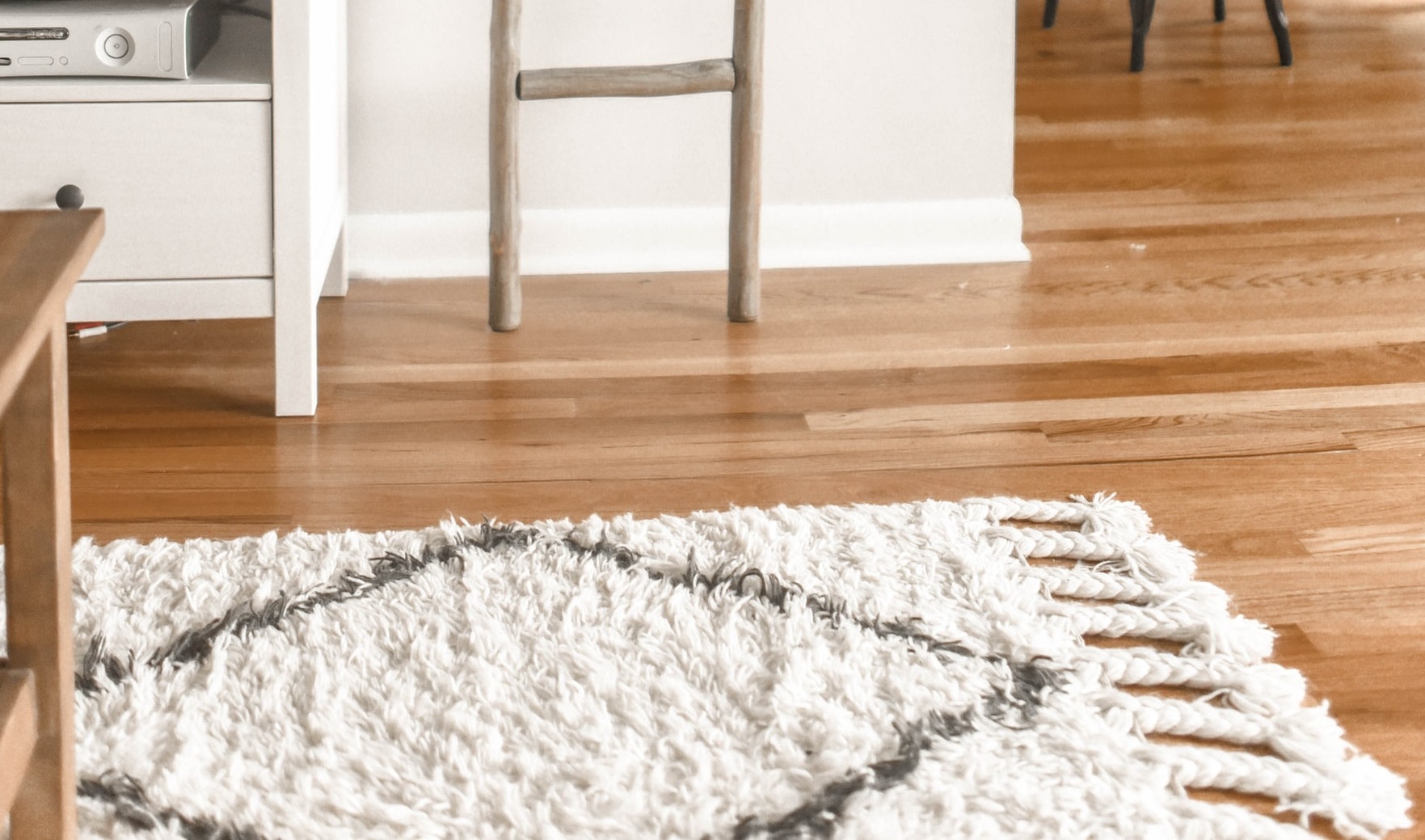 Woven Velvet - Golden Floor Furnishing - 01 (6)